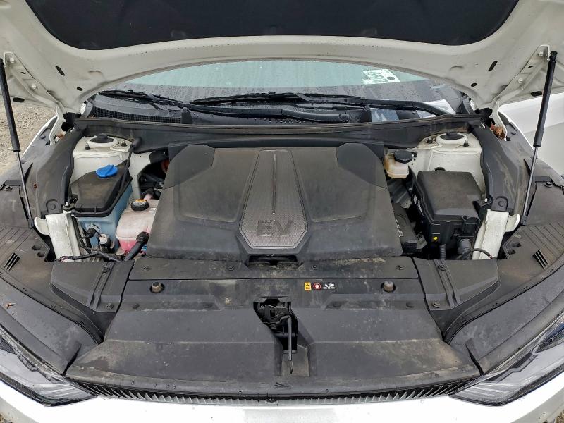 Photo 11 from auction – 2023 KIA EV6 LIGHT with VIN KNDC34LA1P5104638