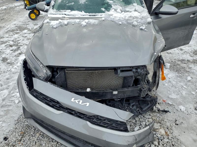 Photo 11 from auction – 2023 KIA FORTE LX with VIN 3KPF24AD9PE644157