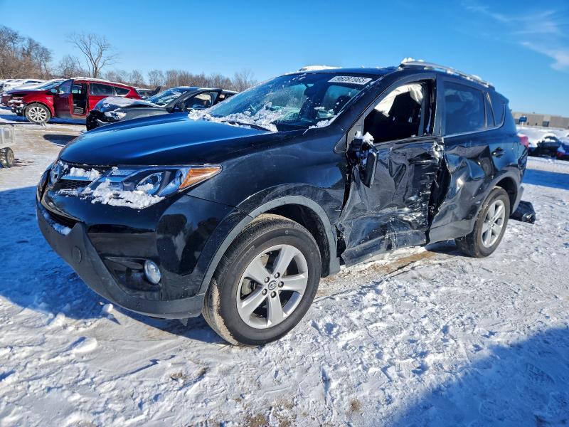 TOYOTA RAV4 XLE 2015 with VIN 2T3RFREV3FW317919 - Photo from auction