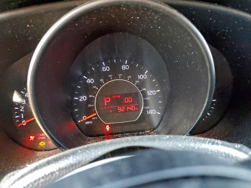 Photo 9 from auction – 2016 KIA SOUL with VIN KNDJN2A20G7389645