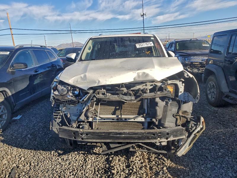 Photo 5 from auction – 2014 TOYOTA 4RUNNER SR with VIN JTEBU5JR6E5196216