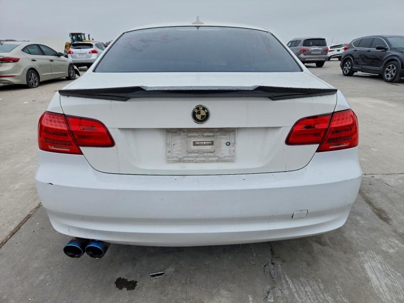 Photo 6 from auction – 2012 BMW 328 I with VIN WBAKE3C56CE769383