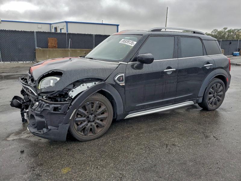 MINI COOPER S C 2022 with VIN WMZ53BR0XN3N97174 - Photo from auction