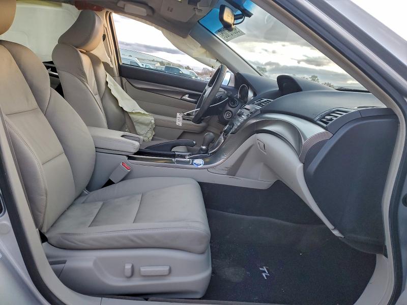 Photo 7 from auction – 2012 ACURA TL with VIN 19UUA8F27CA023409