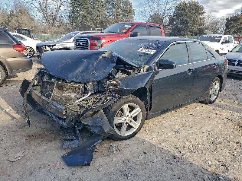 TOYOTA CAMRY BASE 2012 z numerem VIN 4T1BF1FK0CU115471 - Zdjęcie z aukcji