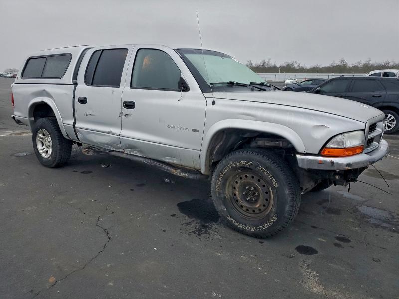 Photo 4 from auction – 2002 DODGE DAKOTA QUA with VIN 1B7HG48N82S656802