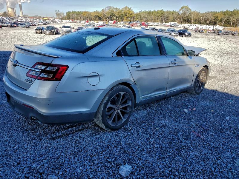Photo 3 from auction – 2016 FORD TAURUS with VIN 1FAHP2E81GG139831