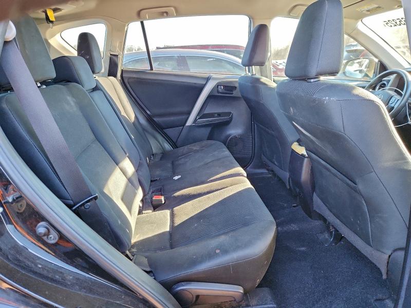 Photo 11 from auction – 2018 TOYOTA RAV4 LE with VIN 2T3BFREV7JW781161