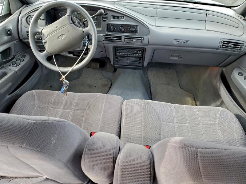 Photo 8 from auction – 1995 FORD TAURUS GL with VIN 1FALP52U9SG261133
