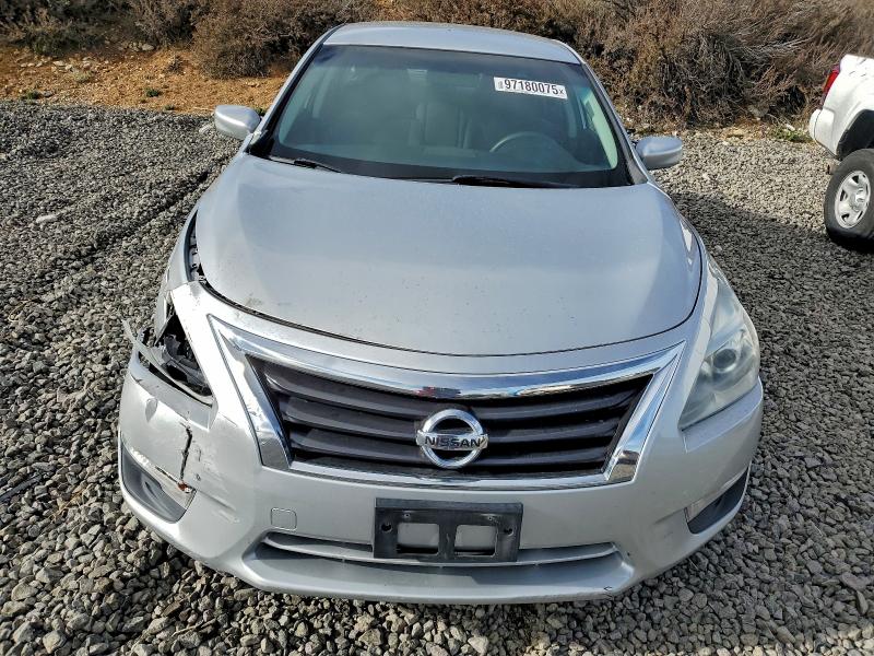 Photo 5 from auction – 2015 NISSAN ALTIMA 2.5 with VIN 1N4AL3AP2FC469726