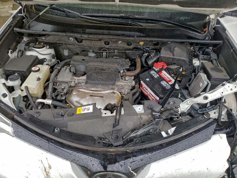 Photo 11 from auction – 2016 TOYOTA RAV4 SE with VIN JTMJFREV0GJ104164