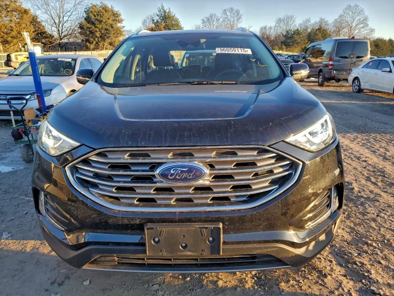 Photo 5 from auction – 2020 FORD EDGE SEL with VIN 2FMPK4J9XLBB27415