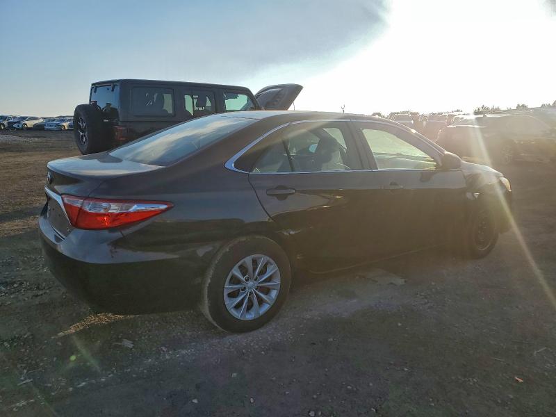 Photo 3 from auction – 2016 TOYOTA CAMRY LE with VIN 4T1BF1FK7GU126277