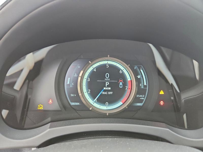 Photo 9 from auction – 2016 LEXUS IS 300 with VIN JTHCM1D24G5011713