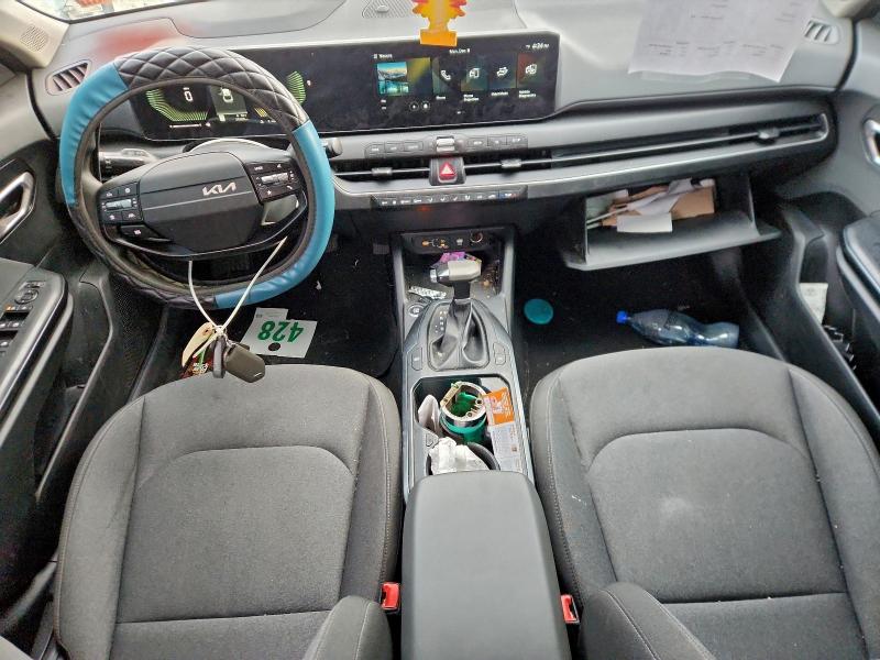 Photo 8 from auction – 2025 KIA K4 LX with VIN 3KPFT4DE3SE005248
