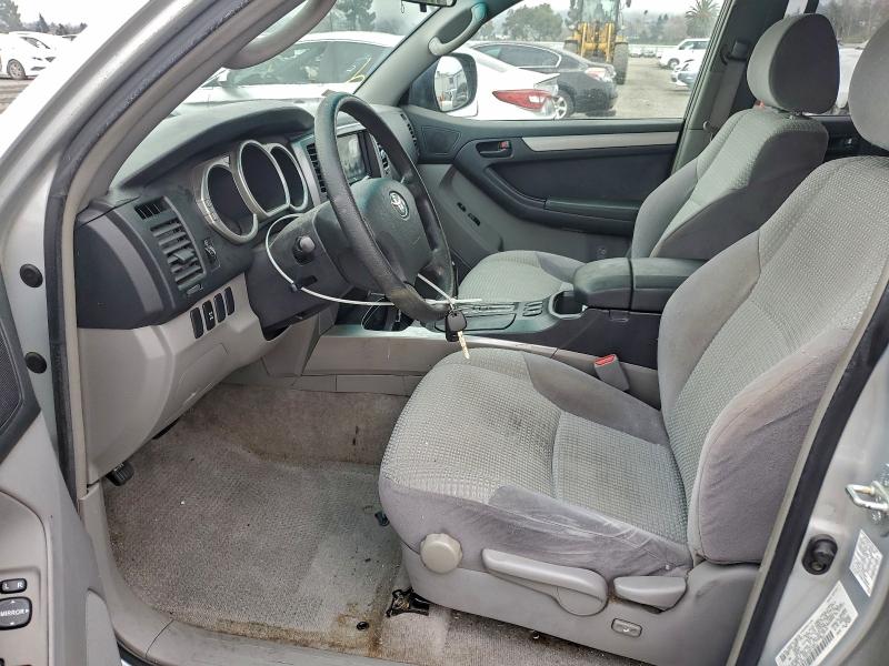 Photo 7 from auction – 2003 TOYOTA 4RUNNER SR with VIN JTEBU14R130013318