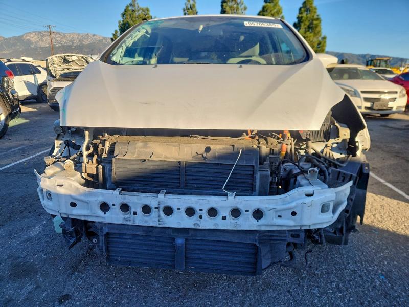 Photo 5 from auction – 2013 FORD C-MAX SE with VIN 1FADP5AUXDL551817
