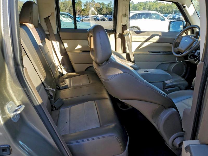 Photo 11 from auction – 2007 JEEP PATRIOT LI with VIN 1J8FT48W47D324372