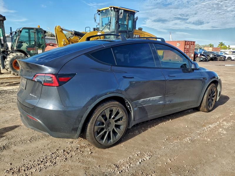 Photo 3 from auction – 2021 TESLA MODEL Y with VIN 5YJYGDEE6MF076680