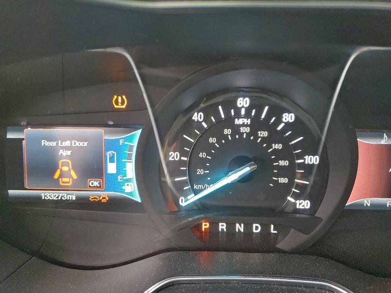 Photo 9 from auction – 2017 FORD FUSION SE with VIN 3FA6P0PU4HR329543