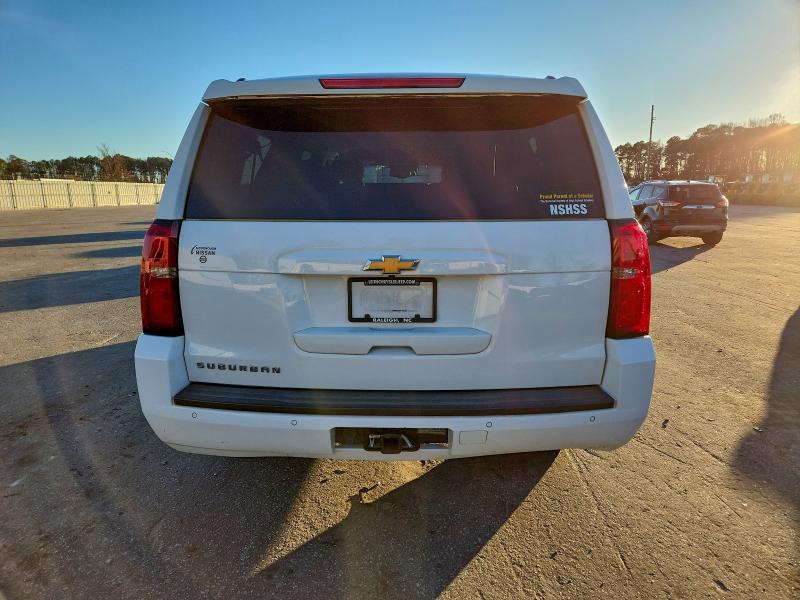 Photo 6 from auction – 2019 CHEVROLET SUBURBAN with VIN 1GNSCHKCXKR202999