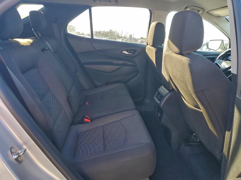 Photo 11 from auction – 2018 CHEVROLET EQUINOX LT with VIN 2GNAXJEV3J6314560