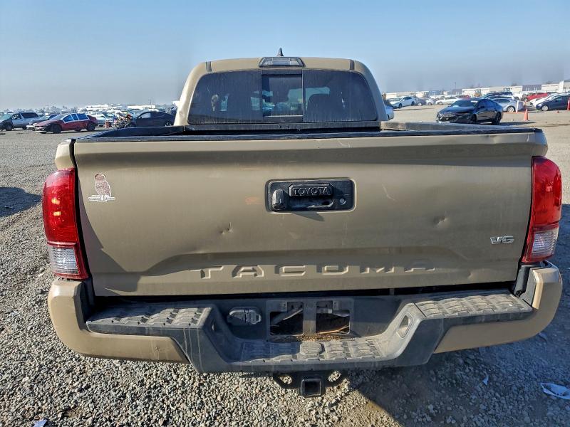 Photo 6 from auction – 2018 TOYOTA TACOMA DOU with VIN 3TMDZ5BN7JM044508