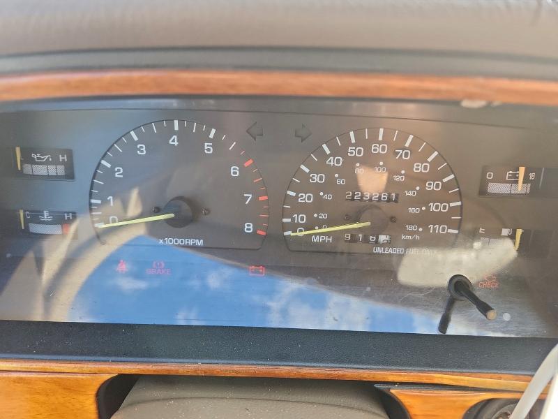 Photo 9 from auction – 1994 TOYOTA 4RUNNER with VIN JT3VN29V7R0034388