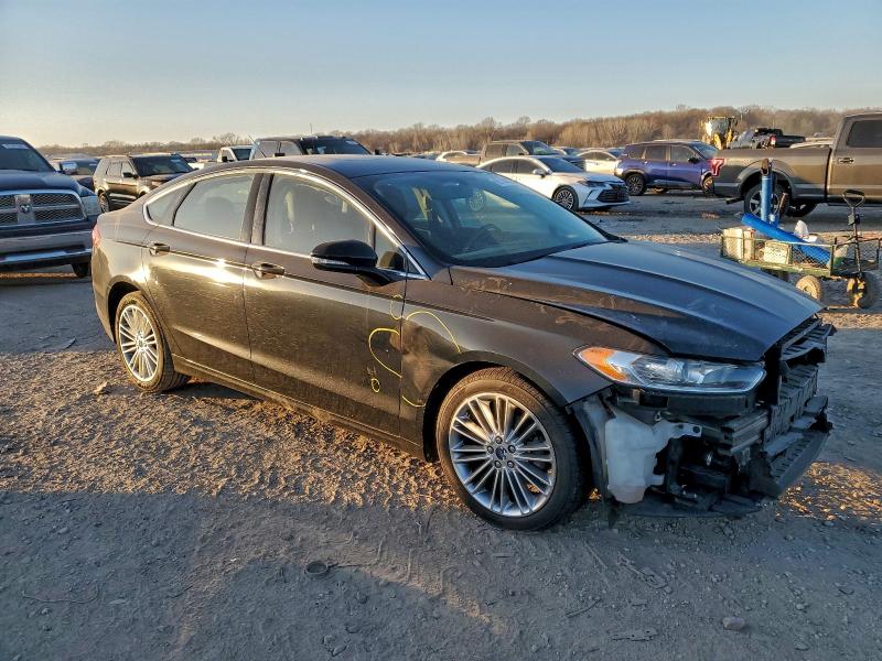 Photo 4 from auction – 2014 FORD FUSION SE with VIN 3FA6P0H99ER352239