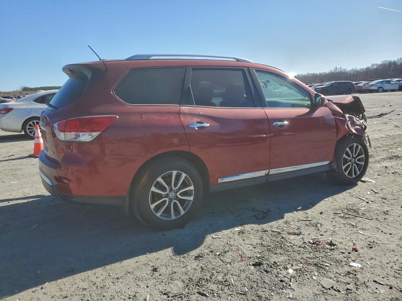 Photo 3 from auction – 2015 NISSAN PATHFINDER with VIN 5N1AR2MN2FC674892