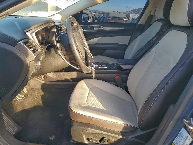 Photo 7 from auction – 2019 FORD FUSION SE with VIN 3FA6P0HD5KR201186