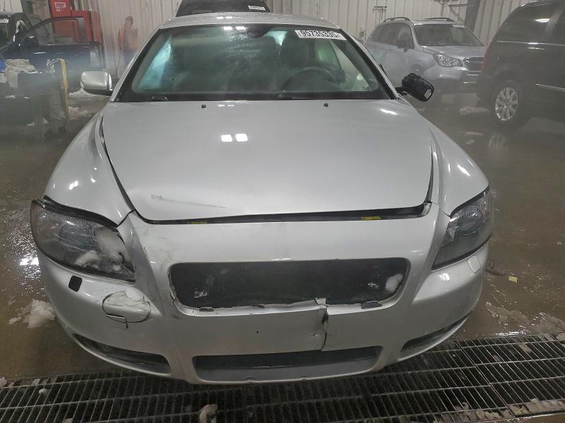 Photo 5 from auction – 2007 VOLVO C70 T5 with VIN YV1MC682X7J012690