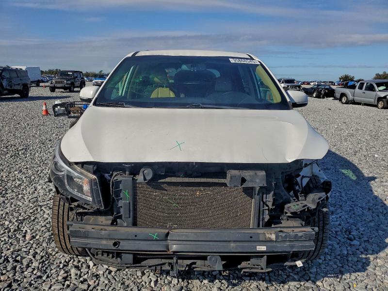 Photo 5 from auction – 2016 KIA SEDONA EX with VIN KNDMC5C14G6170086