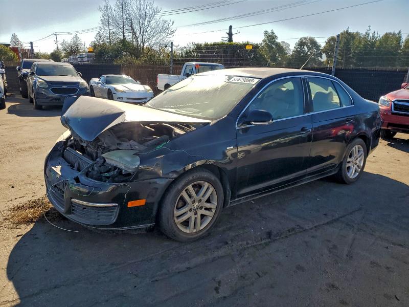 VOLKSWAGEN JETTA WOLF 2007 with VIN 3VWEG71K67M138334 - Photo from auction