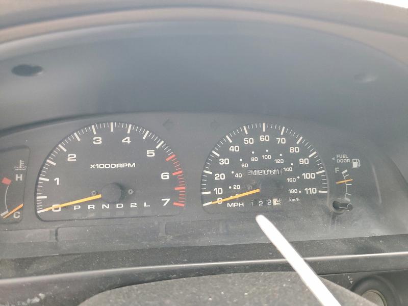 Photo 9 from auction – 1998 TOYOTA 4RUNNER SR with VIN JT3GN86R6W0062147