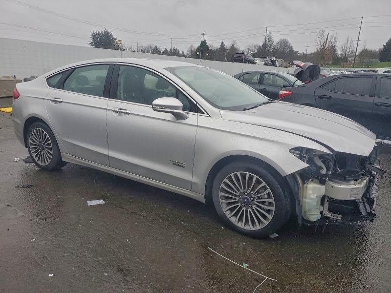 Photo 4 from auction – 2018 FORD FUSION SE with VIN 3FA6P0PU3JR260897