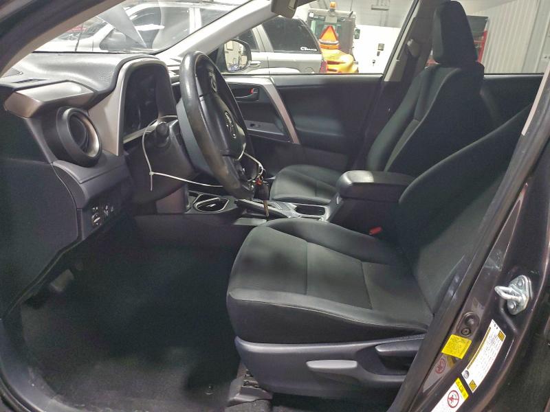 Photo 7 from auction – 2017 TOYOTA RAV4 LE with VIN JTMZFREV2HJ111038