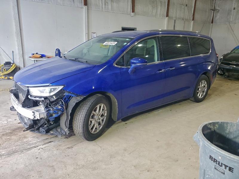 CHRYSLER PACIFICA T 2021 with VIN 2C4RC1BG4MR555348 - Photo from auction