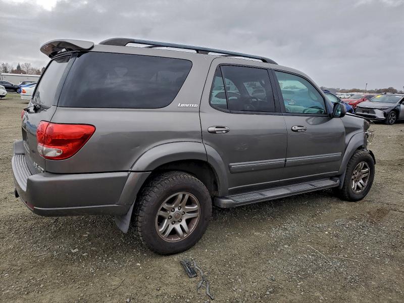 Photo 3 from auction – 2005 TOYOTA SEQUOIA LI with VIN 5TDBT48A15S242630