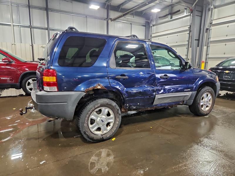 Photo 3 from auction – 2004 FORD ESCAPE XLT with VIN 1FMCU93184KB22332