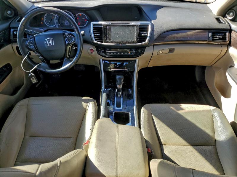 Photo 8 from auction – 2017 HONDA ACCORD with VIN 1HGCR3F84HA010975