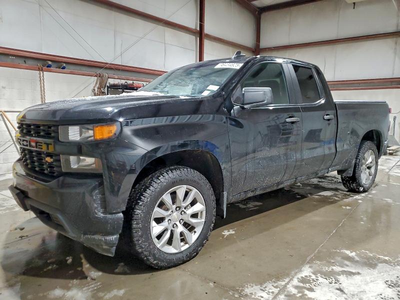 CHEVROLET SILVERADO 2019 with VIN 1GCRYBEH5KZ393082 - Photo from auction