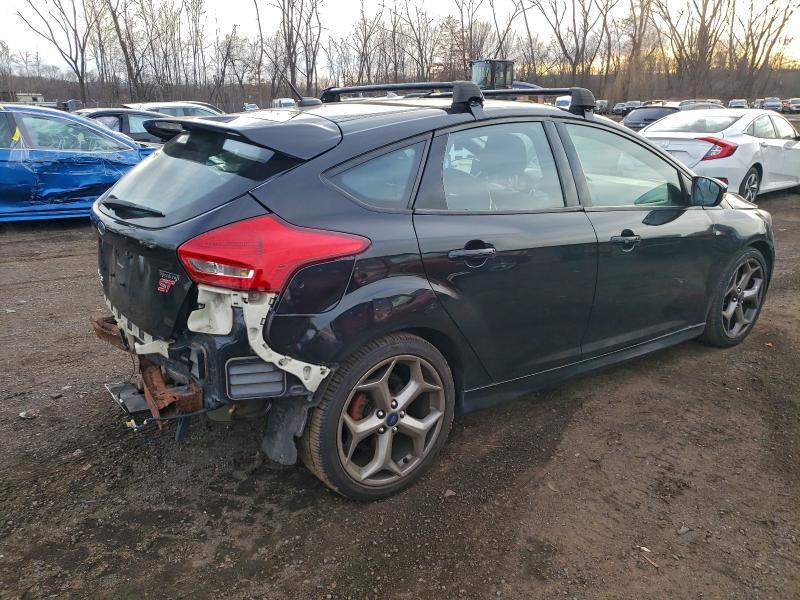 Photo 3 from auction – 2017 FORD FOCUS ST with VIN 1FADP3L92HL311146