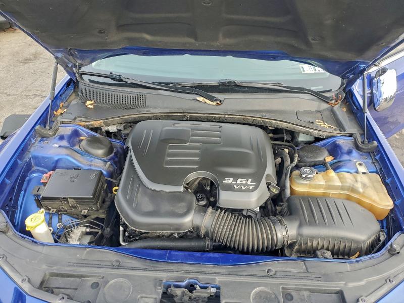 Photo 11 from auction – 2018 CHRYSLER 300 with VIN 2C3CCAAG7JH308810