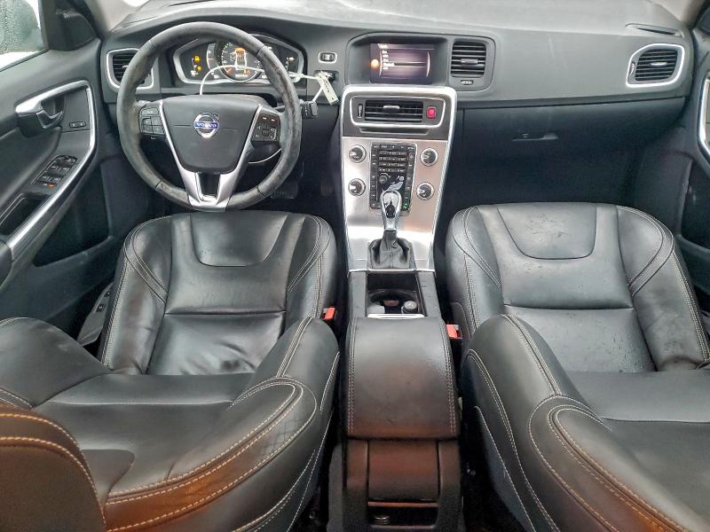 Photo 8 from auction – 2017 VOLVO S60 with VIN YV126MFL8H2439215