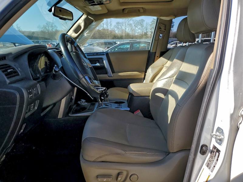 Photo 7 from auction – 2018 TOYOTA 4RUNNER SR with VIN JTEBU5JR5J5510416