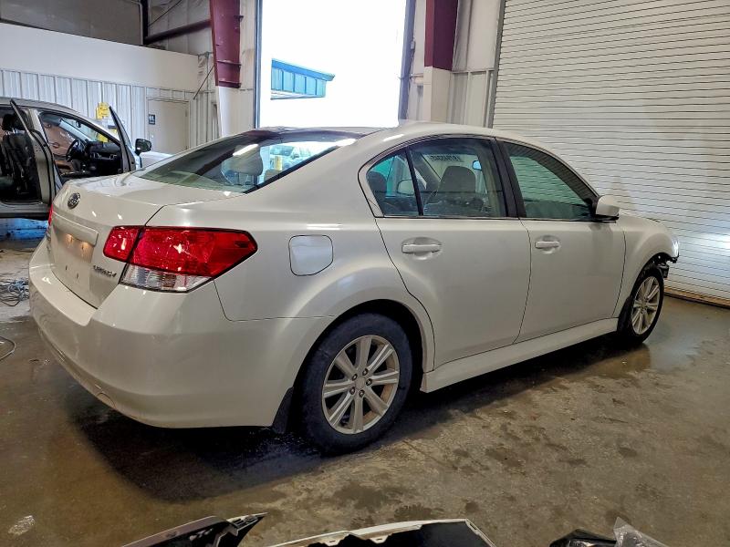 Снимка 3 от търг – 2011 SUBARU LEGACY 2.5 с VIN 4S3BMCC68B3262736