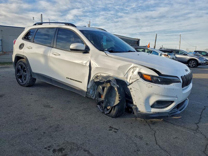 Photo 4 from auction – 2019 JEEP CHEROKEE L with VIN 1C4PJMLB4KD402017