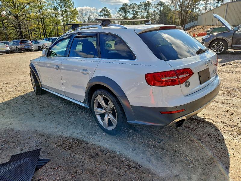 Zdjęcie 2 z aukcji – 2015 AUDI A4 ALLROAD z VIN WA1UFAFL8FA072603