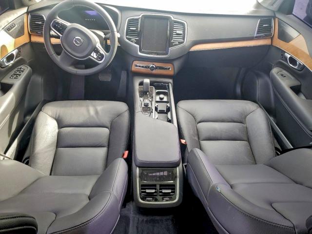 Photo 8 from auction – 2023 VOLVO XC90 PLUS with VIN YV4062PN2P1993014